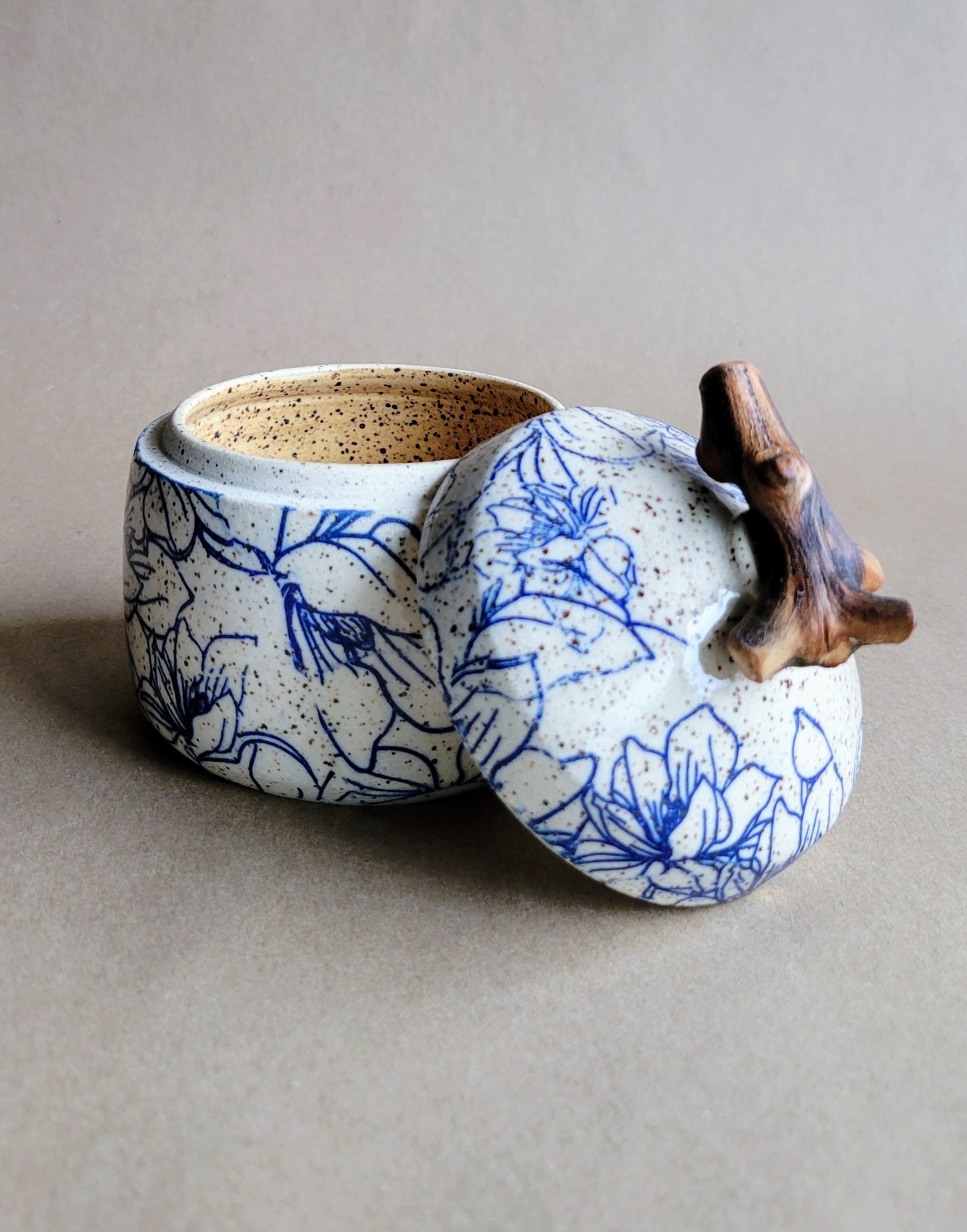 Speckled Treasure Box Blue Magnolia
