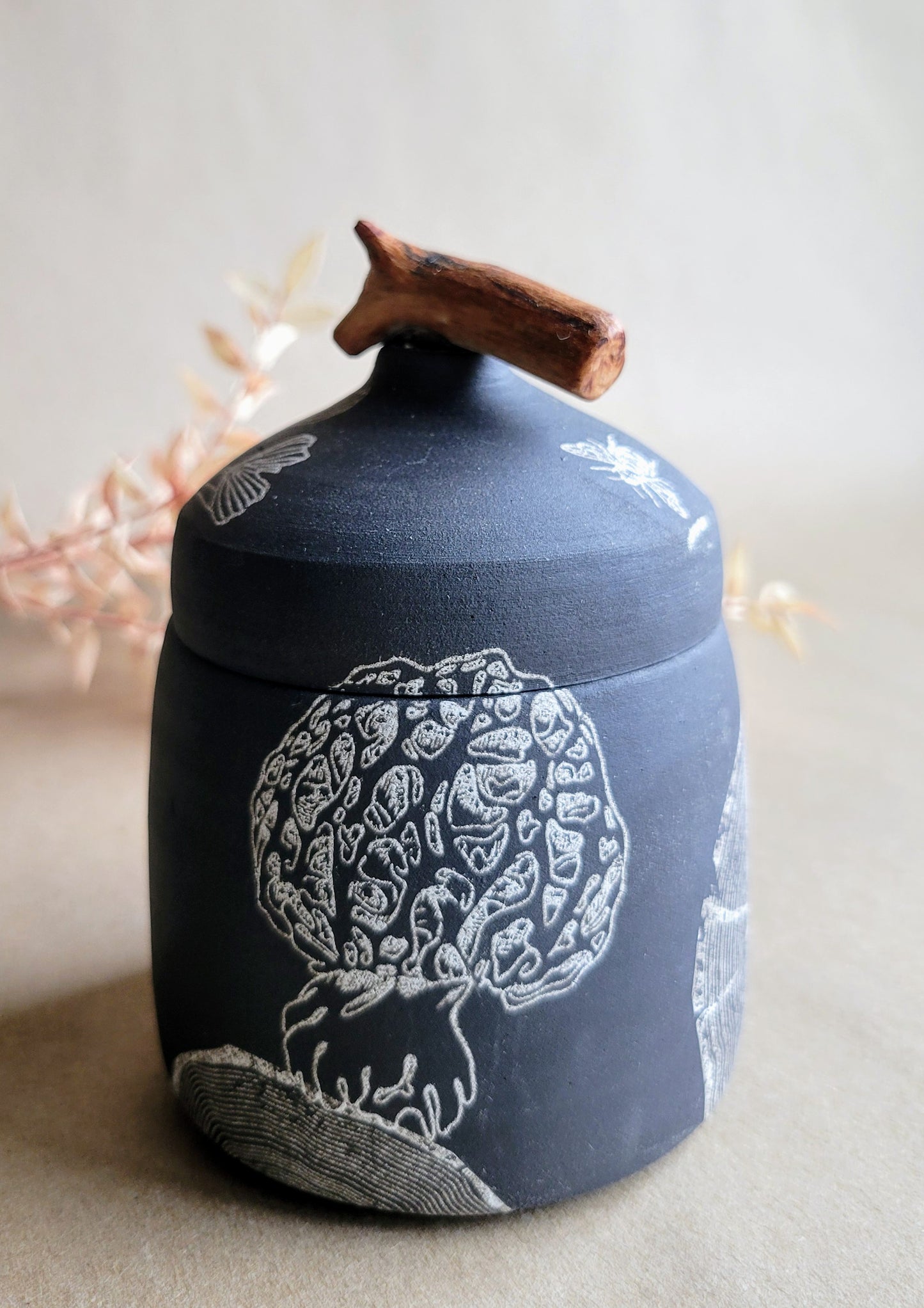 Black Clay Treasure Box Mushrooms/Gingkos