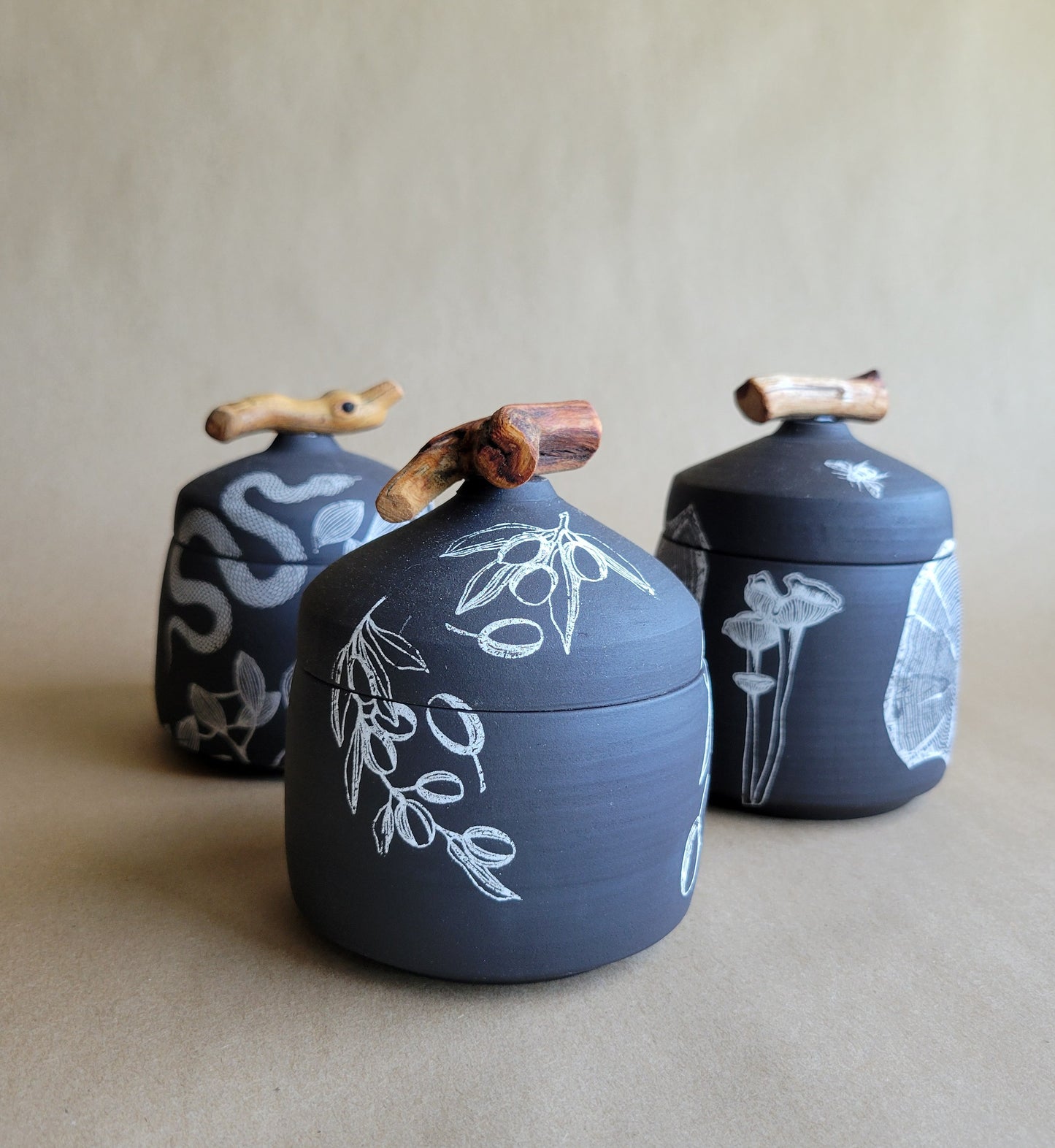 Black Clay Treasure Box Olives